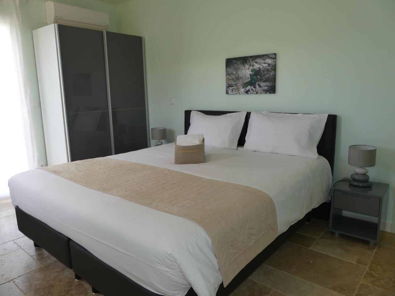 Maison D' Hotes L'Aria Mezzana Сент-Люси-де-Пор Экстерьер фото